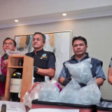 BNN Bongkar Pabrik Gelap Narkoba Jaringan Global di Apartemen Jaksel, Dua WNA Ditangkap