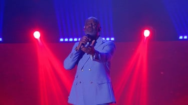 Momen Magis Konser Brian McKnight di Jakarta: Dari Karaoke Bareng Dira Sugandi hingga 'One Last Cry' yang Ikonis