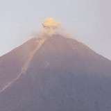 Gunung Semeru Meletus 23 Kali dalam 6 Jam, Warga Dilarang Keras Dekat-Dekat