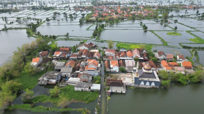 Banjir Lamongan Semakin Meluas, 20 Ribu Jiwa Terdampak dan 4.986 Rumah Terendam