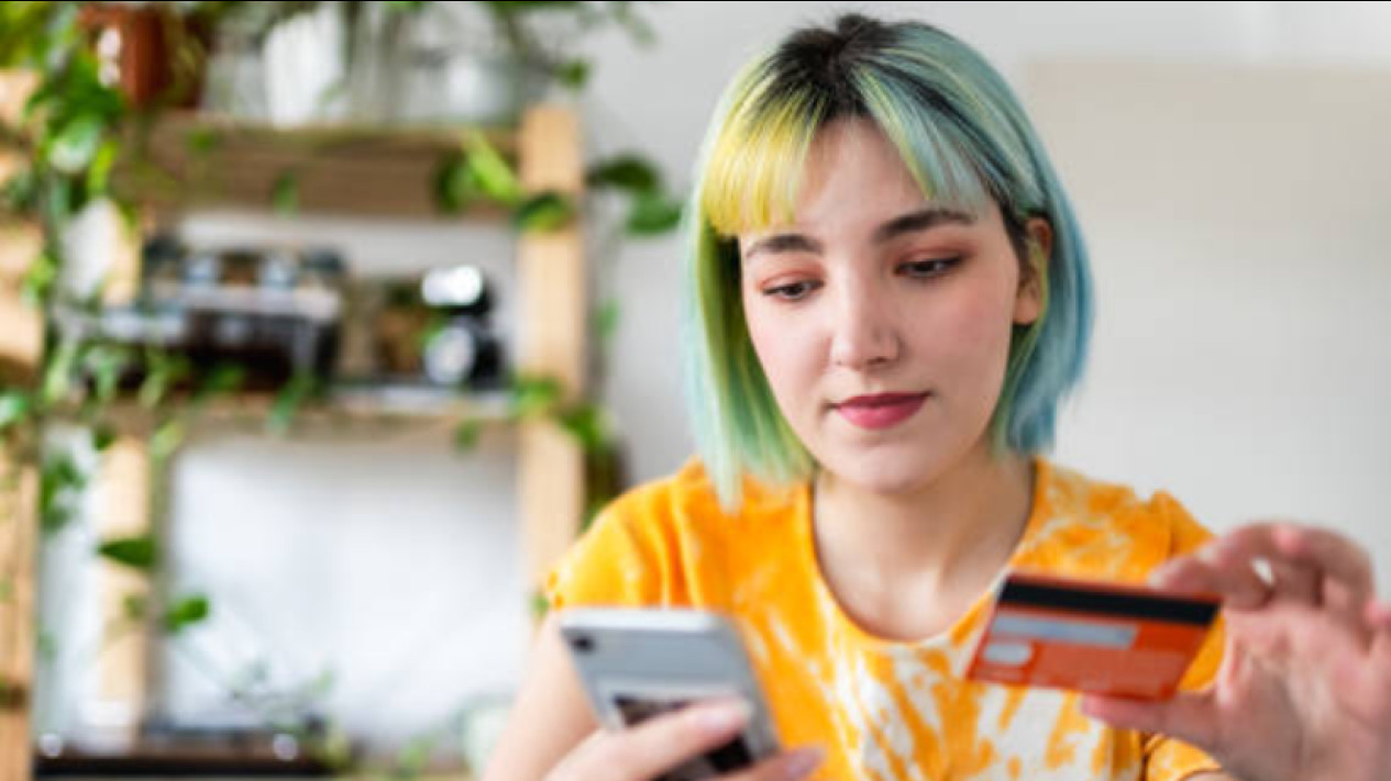 Apa Itu Voucher Gift Card Digital dan Mengapa Makin Populer Saat Musim Liburan?
            - galeri foto