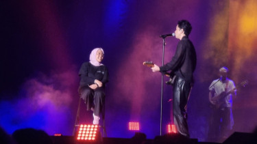 Bawakan 3 New Words, Lullaboy Ajak Fans Beruntung ke Atas Panggung di Acara HUG K-Pop Concert