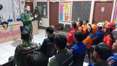 Pencarian Pesawat ATR 42-500  pada Minggu Dini Hari Kembali Dilakukan, Tim Dibagi Berdasarkan Sektor dan Medan Pencarian