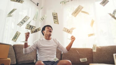 6 Ramalan Keuangan Shio Senin, 19 Januari 2026: Prediksi Finansial dan Angka Hoki Kuda hingga Babi