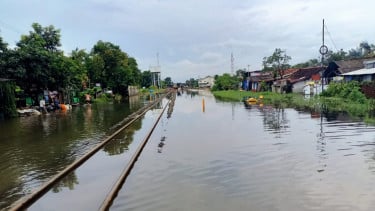 Banjir Jakarta–Semarang Ganggu Jalur KA, PT KAI Daop 2 Bandung Batalkan Sejumlah Perjalanan