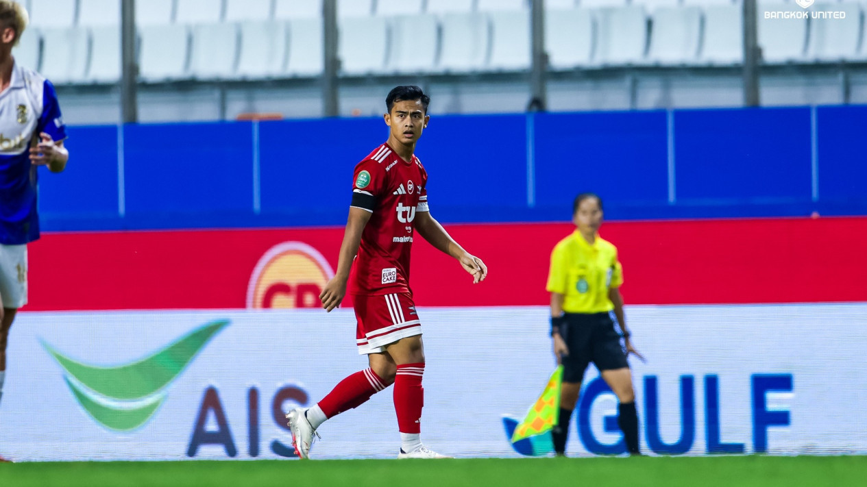 Tunda Pulang Kampung, Bangkok United Resmi Pertahankan Pratama Arhan di Leg Kedua Liga Thailand 2025-2026
            - galeri foto
