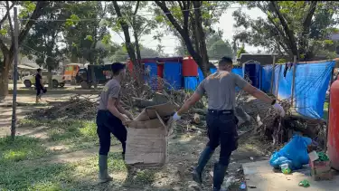 Taruna Akademi Kepolisian (Akpol) mulai menunjukkan semangat pengabdian dan kepedulian sosial melalui aksi nyata di tengah masyarakat.