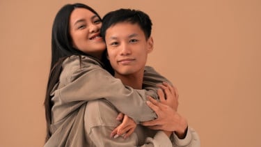 6 Ramalan Cinta Shio Besok, 20 Januari 2026: Kuda Perhatikan Orang Dekat, Babi Ingat Masa Lalu