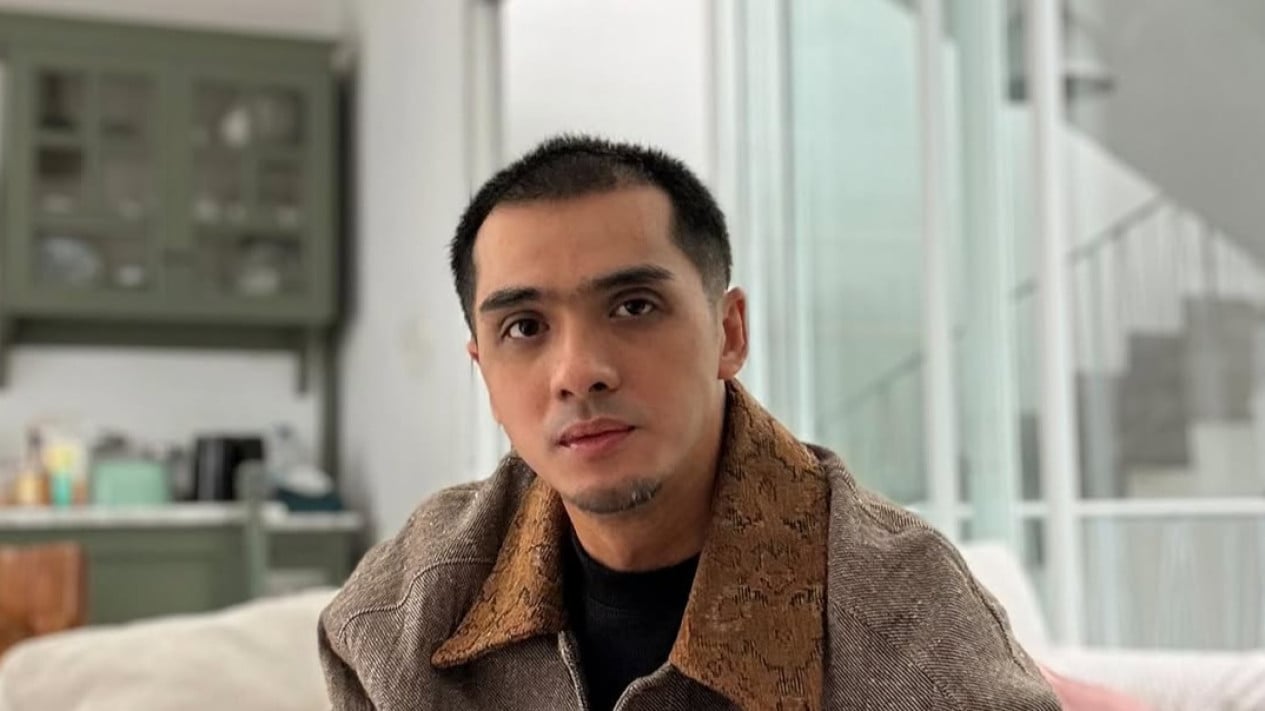 Pakar Telematika Ungkap Fakta di Balik Video Diduga Ricky Harun Bersama LC
            - galeri foto