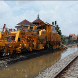 Banjir Mulai Surut, Jalur KA antara Stasiun Pekalongan dan Stasiun Sragi dapat Dilintasi