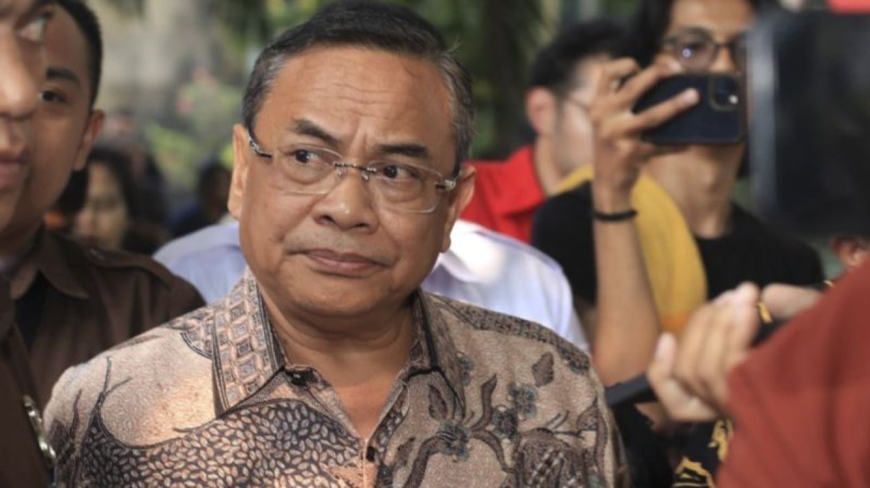 Senin Keramat, Satu Hari KPK Umumkan Tangkap Dua Kepala Daerah
            - galeri foto