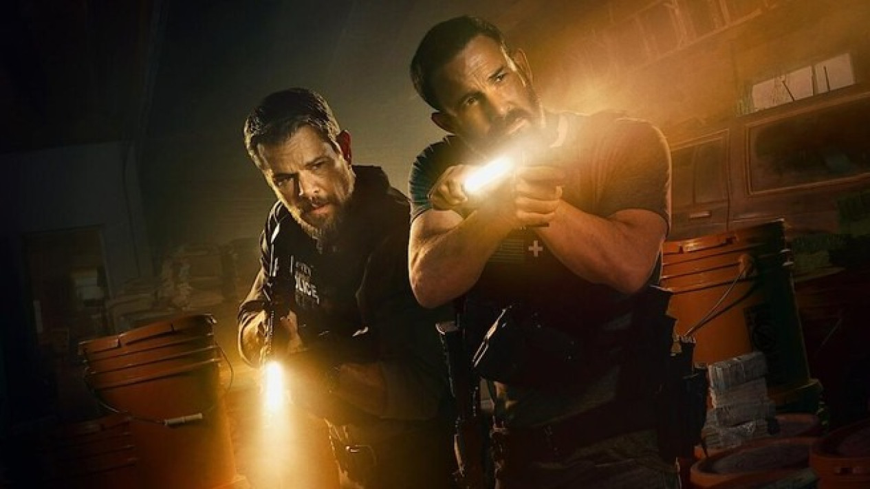 Thriller Kriminal The Rip Hadirkan Reuni Ben Affleck dan Matt Damon
            - galeri foto