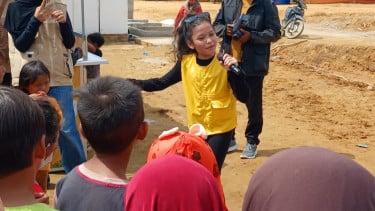 Relawan Cilik Medan Hadirkan Dongeng dan Trauma Healing untuk Anak Korban Banjir Aceh Tamiang