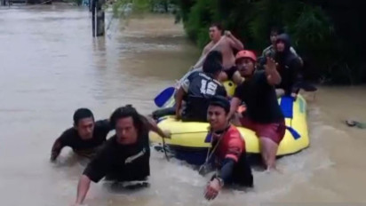 Satu Remaja Meninggal Dunia Usai Tenggelam di Area Lapangan Sepak Bola yang Terendam Air