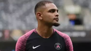 Layvin Kurzawa dikaitkan dengan Persib Bandung