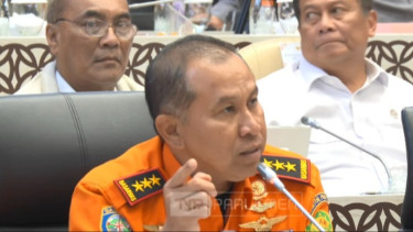 Hari Keempat SAR Pesawat ATR 42-500, Dua Korban Ditemukan Sulit Dievakuasi karena Medan dan Cuaca