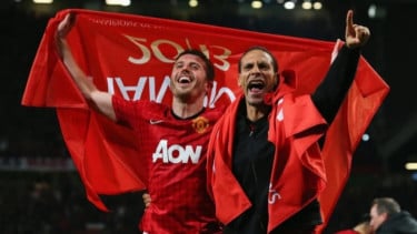 Lisandro Martinez Diserang, Rio Ferdinand Turun Gunung Lawan Dua Ikon Manchester United!