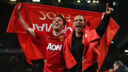 Lisandro Martinez Diserang, Rio Ferdinand Turun Gunung Lawan Dua Ikon Manchester United!