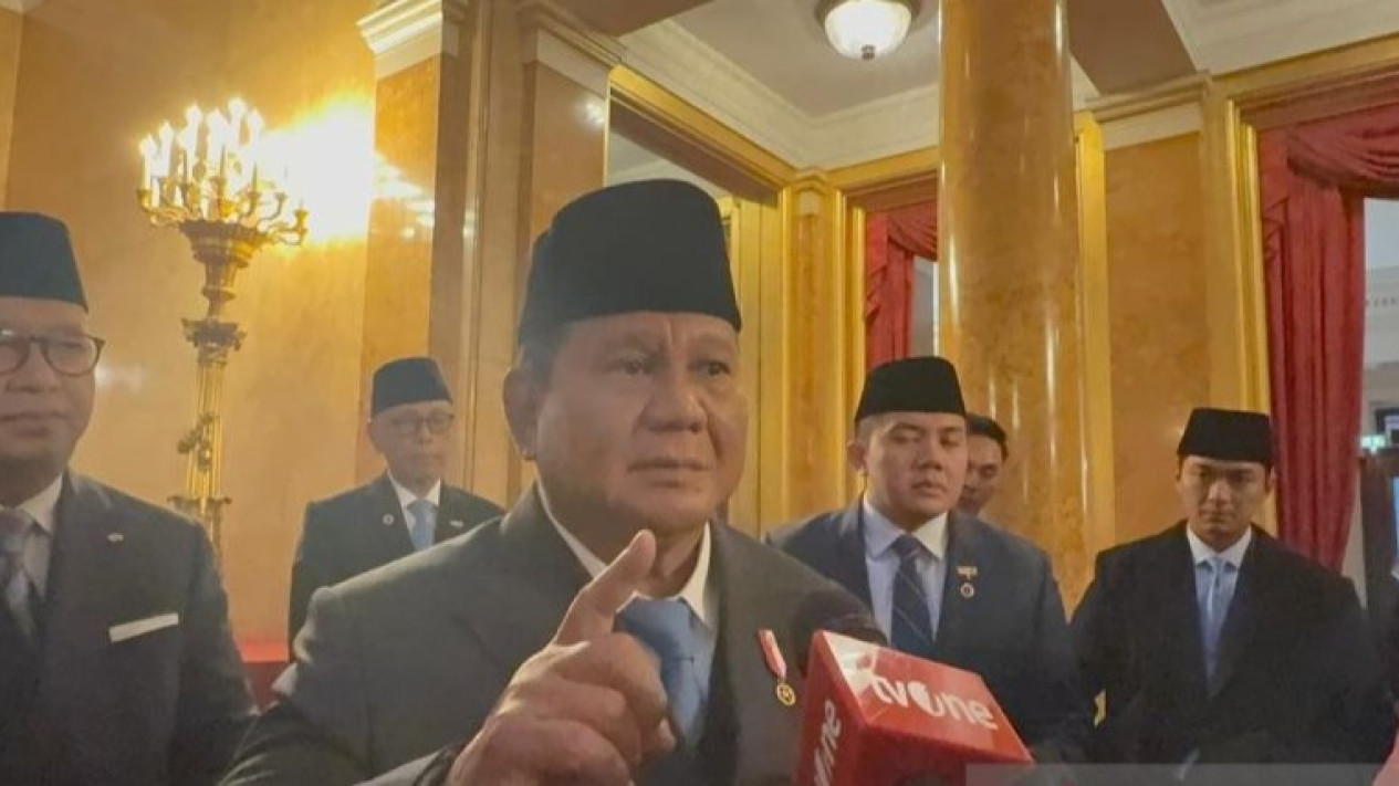 Indonesia Disebut Kekurangan Dokter, Prabowo Berniat Bangun 10 Universitas Baru Fokus pada Pendidikan Kedokteran
            - galeri foto