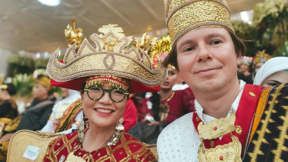 Sambil Menemani Prof Bartek Czech di Rumah Sakit, Wamen Stella Christie Tetap Bekerja di Ruang ICU