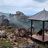 Karst Citatah Ada di Mana? Begini Cara Menuju Lokasi Syuting Lisa BLACKPINK dan Harga Tiketnya