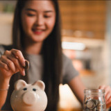 Tips Mengelola Keuangan ala Gen Z: Cara Cerdas Hadapi Kebutuhan Mendesak Tanpa Panik