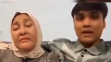 Tak Dapat Menahan Air Mata, Mama Ressa Rizky Mengaku Sakit Hati saat Diabaikan Denada: Nomer Saya Diblokir 