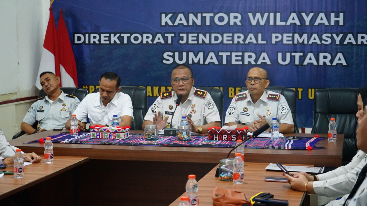 Kanwil Ditjenpas Sumut Beri Langkah Tegas ke Narapidana Kasus Korupsi: Dipindahkan ke Nusakambangan
            - galeri foto