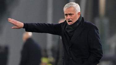 Jose Mourinho Sentil Keras Manchester United setelah Tunjuk Michael Carrick sebagai Pengganti Ruben Amorim: Pelatih Tanpa Sejarah dan Prestasi