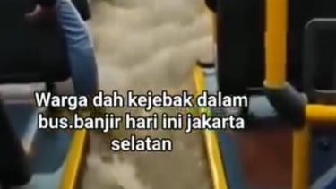 Viral Bus Terendam Banjir, Transjakarta Tegas: Bukan Armada Kami!