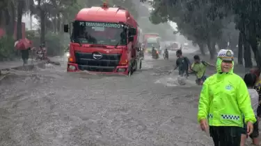 Peringatan untuk Warga Jakarta yang Terdampak Banjir, Ada 5 Penyakit sering Disepelekan Bisa Dialami Anak