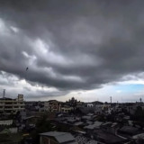 Waspada Beraktivitas, BMKG Prediksi Cuaca Ekstrem Landa Wilayah Pulau Jawa