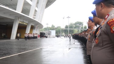 Ribuan Personel Gabungan Dikerahkan Saat Laga Persija Jakarta vs Madura United, Suporter Dilarang Bawa Barang Berbahaya ke GBK