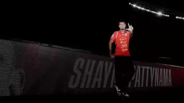 Pemain baru Persija Jakarta Shayne Pattynama