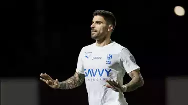 Jurnalis Inggris Blak-blakan, Manchester United Dapat “Peringatan” Soal Bek Kanan dan Gelandang: Ruben Neves Merapat ke MU?