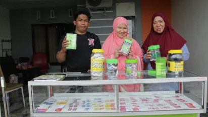 Keluarga Pengemudi Ojol Korban Kerusuhan Demo Akhir Agustus 2025  di Makassar Perlahan Mulai Bangkit