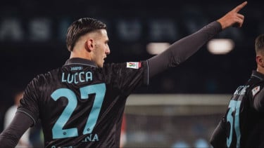 Tambahan Amunisi! Nottingham Forest Datangkan Striker Timnas Italia dari Napoli