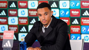Media Spanyol Bantah Kabar Alvaro Arbeloa Suruh Trent Alexander-Arnold Cari Klub Baru