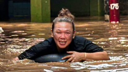 Berita Foto: Permukiman Kebon Pala Jakarta Timur, Masih Terendam Banjir Nyaris Dua Meter
