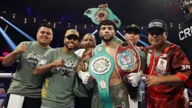 Petinju kelas ringan, Raymond Muratalla