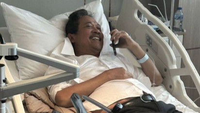 Momen Prabowo Telepon Menteri KKP Trenggono Usai Tahu Pingsan Saat Upacara Pelepasan Korban Pesawat ATR 42-500