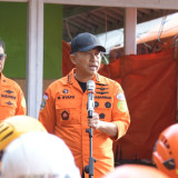 Update Pencarian Korban Longsor di Cisarua, Kabasarnas Turun ke Lapangan