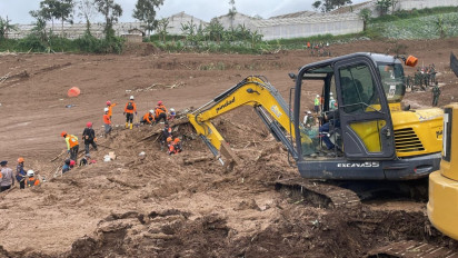 Kondisi Terkini Longsor Cisarua: 25 Orang Tewas, 65 Orang Tidak Ditemukan