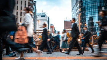 Gen Z dan Millenials Kerap Alami Burnout hingga Krisis Makna? Ketika Kemajuan Zaman Menguji Ketahanan Mental dan Spiritual