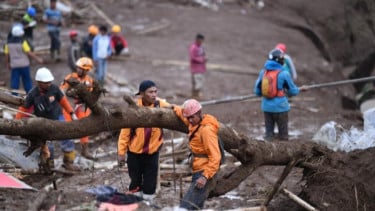 Longsor di Kab. Bandung Barat, Wagub Jabar Ancam Tindak Tegas Alih Fungsi Lahan
