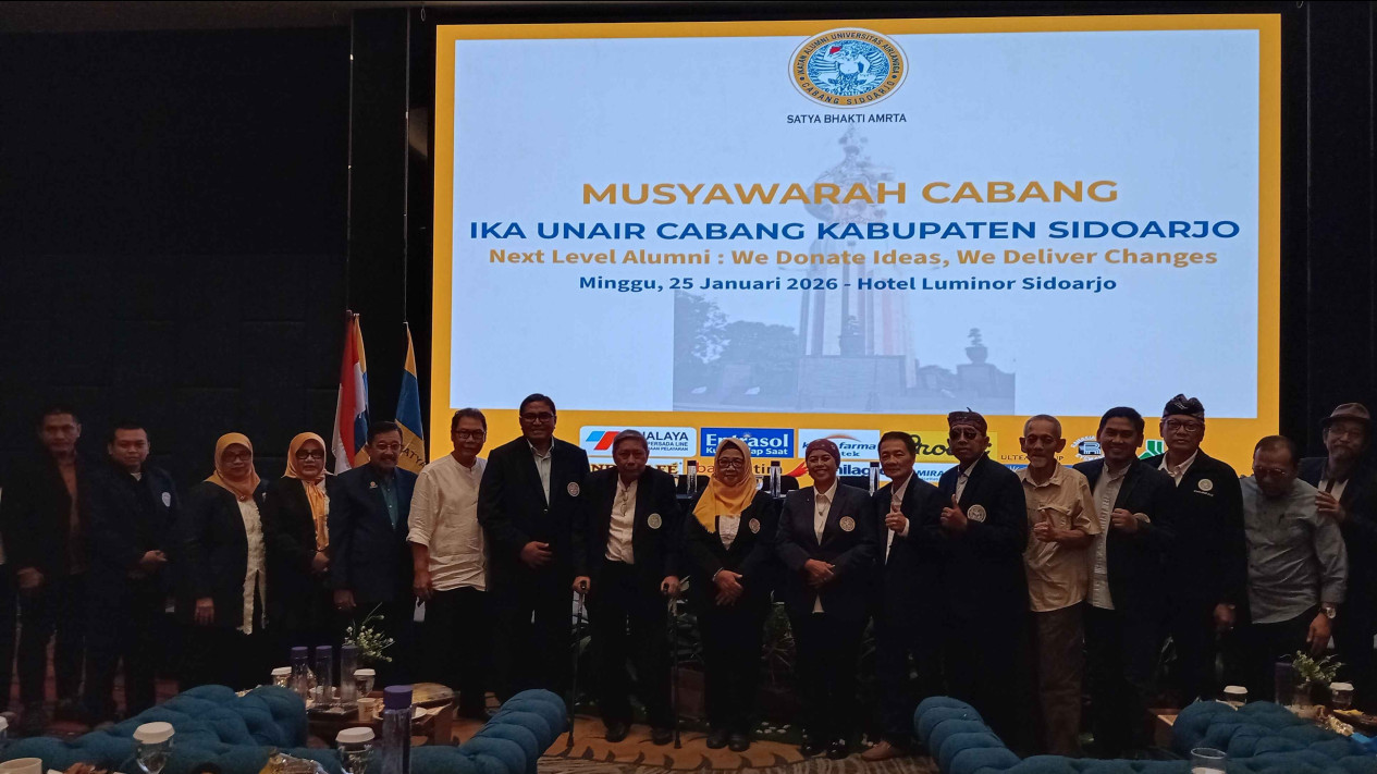 dr Berlian Terpilih Aklamasi Pimpin IKA Unair Sidoarjo 2025-2030
            - galeri foto