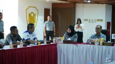 Dirjen AHU Kemenkum Republik Indonesia, Widodo didampingi Direktur Badan Usaha, Andi Taletting Langi dan SesDitjen AHU Andi Yulia Hertaty menerima  Kembali temui Serikat Pekerja PT. Pabrik Kertas Indonesia (PAKERIN).
