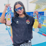Kisah Siti Aisyah, Si Perenang Sungai yang Raih Medali Emas di ASEAN Para Games 2025