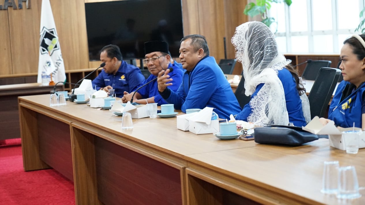 Resmi! Partai Gema Bangsa Deklarasi Dukung Prabowo Subianto di Pilpres 2029
            - galeri foto