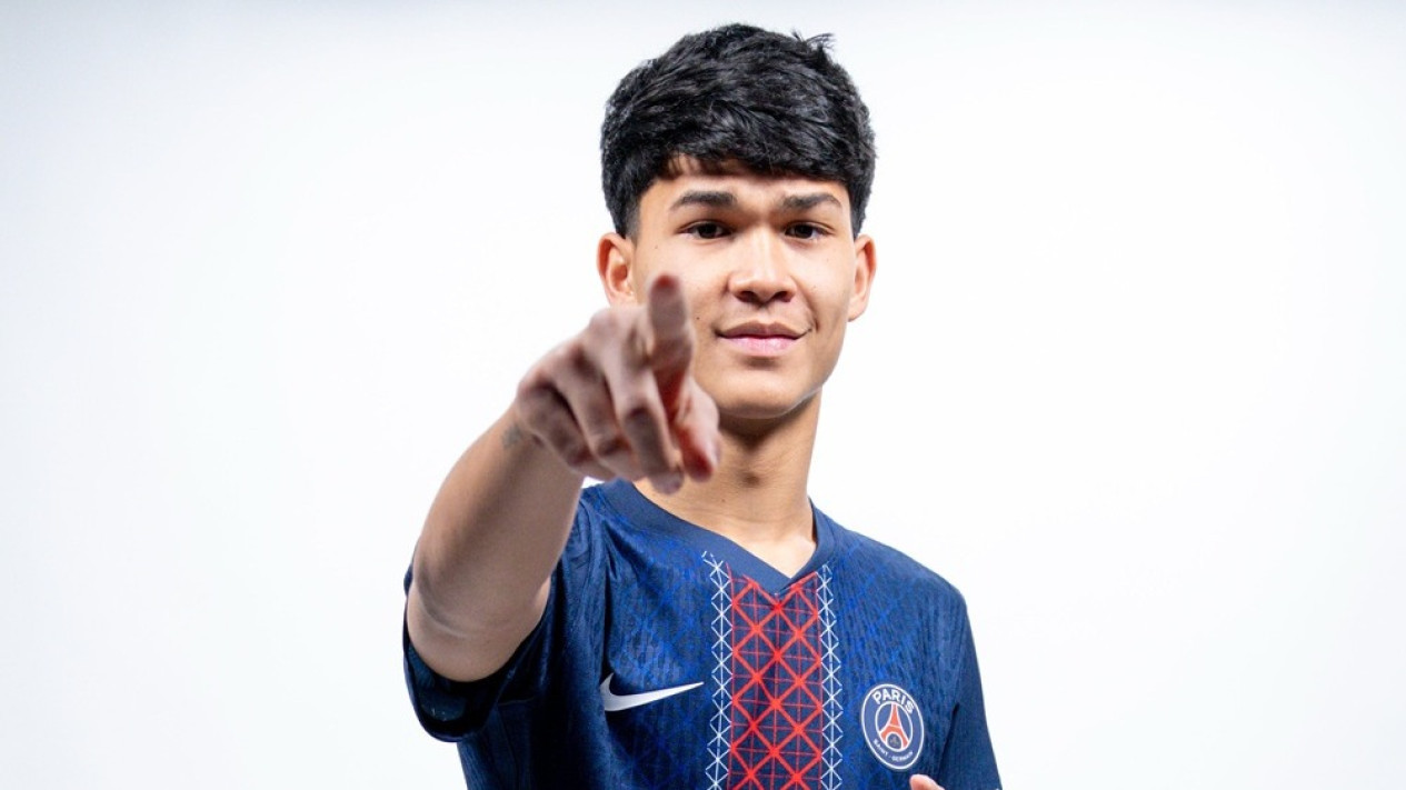 Wonderkid Keturunan Filipina Resmi Bikin Sensasi di Bursa Transfer, Dro Fernandez Tinggalkan Barcelona untuk PSG
            - galeri foto